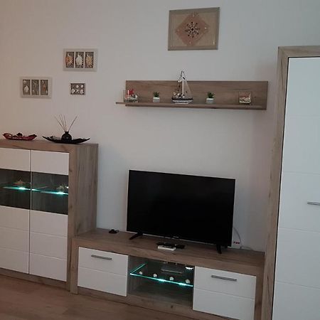 Estival Studio By Onix Blue Mamaia Nord Apartment Navodari Bagian luar foto