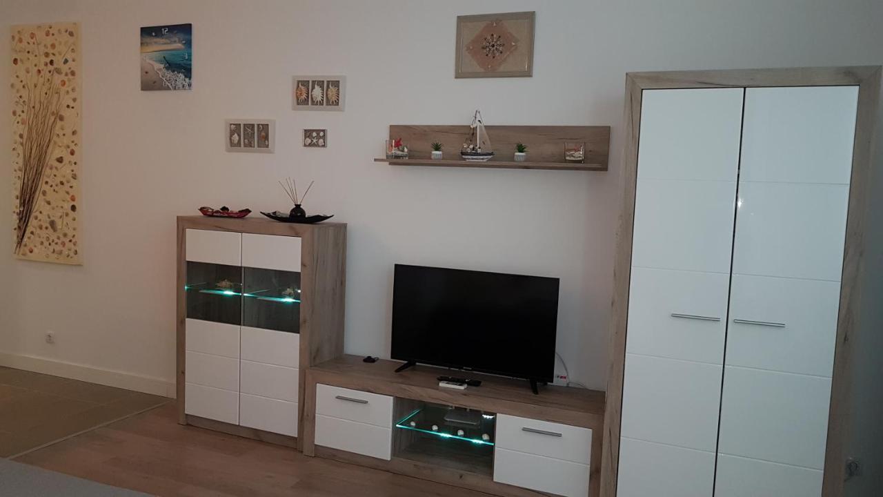 Estival Studio By Onix Blue Mamaia Nord Apartment Navodari Bagian luar foto