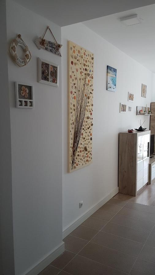 Estival Studio By Onix Blue Mamaia Nord Apartment Navodari Bagian luar foto