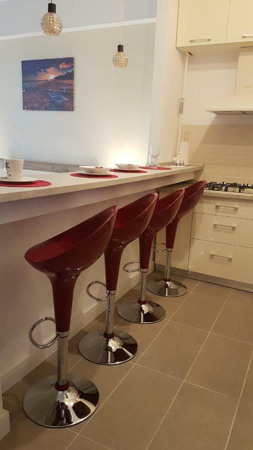 Estival Studio By Onix Blue Mamaia Nord Apartment Navodari Bagian luar foto