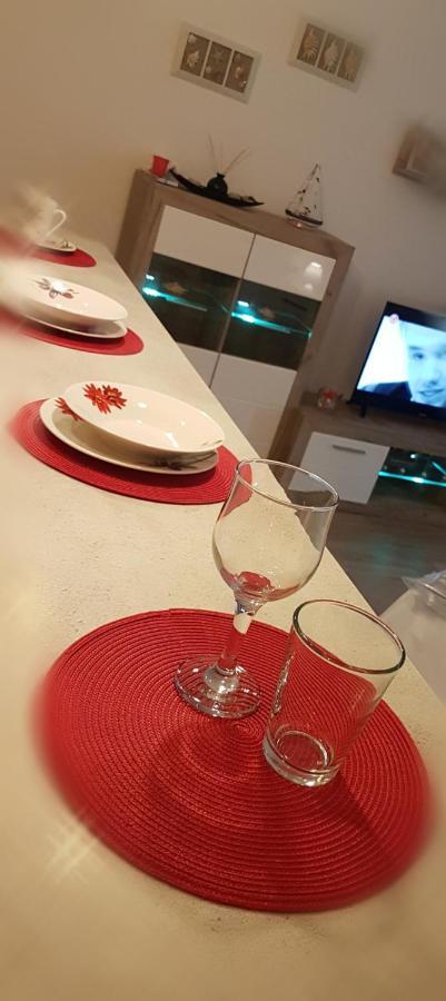 Estival Studio By Onix Blue Mamaia Nord Apartment Navodari Bagian luar foto